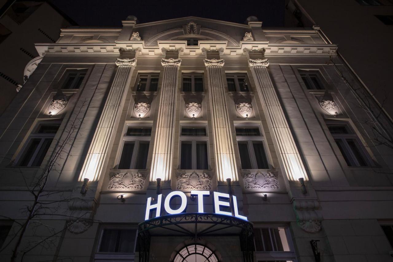 Public House Hotel Belgrado Exterior foto